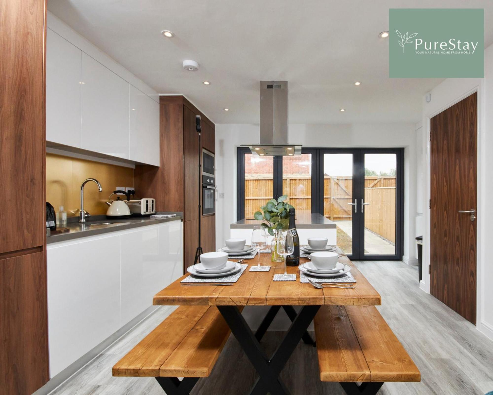 Stunning 5 Bed Manchester House With Parking By Purestay Short Lets & Serviced Accommodation Exterior foto