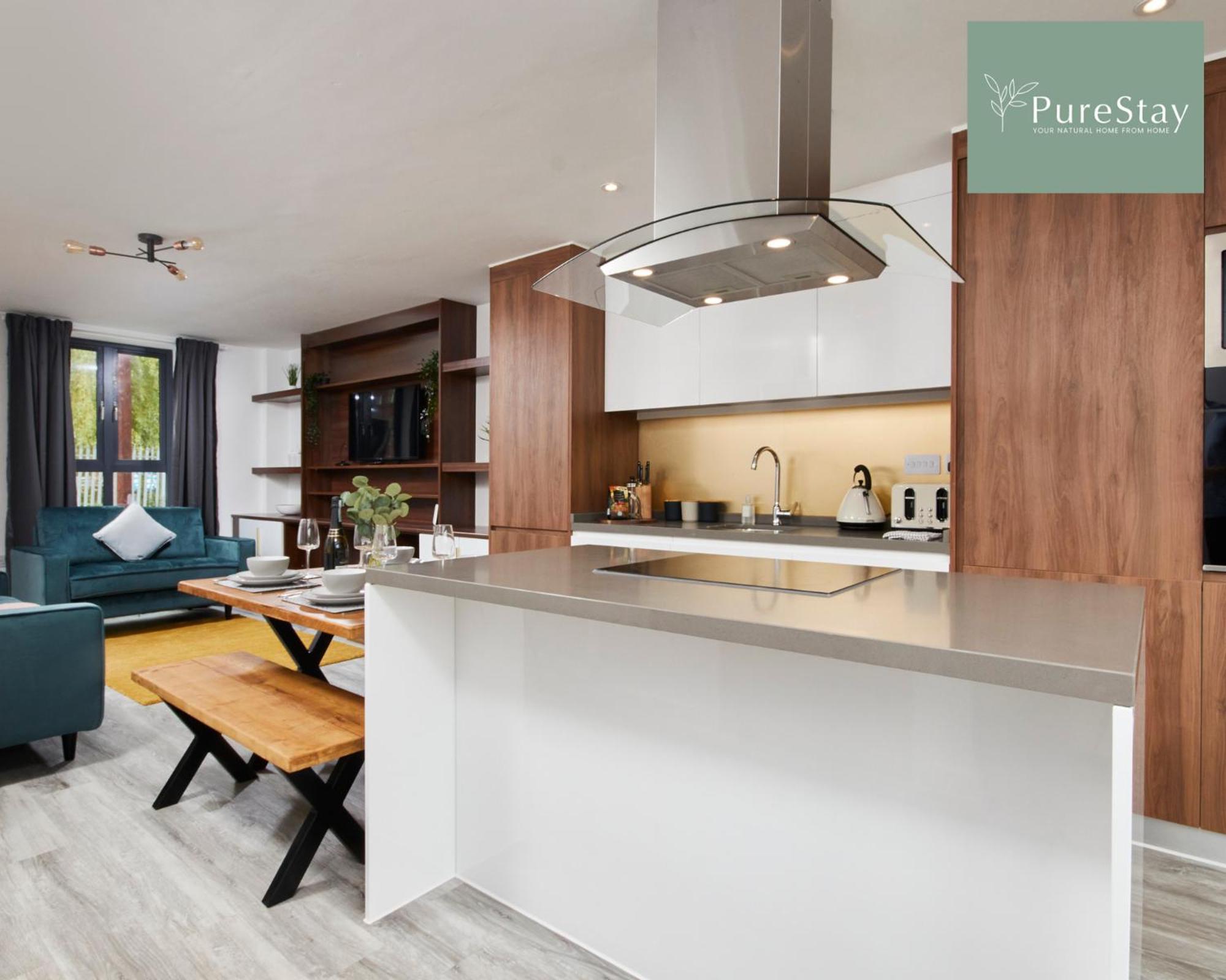 Stunning 5 Bed Manchester House With Parking By Purestay Short Lets & Serviced Accommodation Exterior foto
