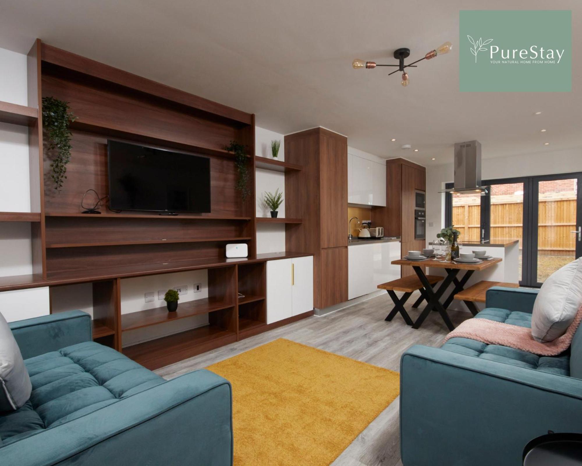 Stunning 5 Bed Manchester House With Parking By Purestay Short Lets & Serviced Accommodation Exterior foto
